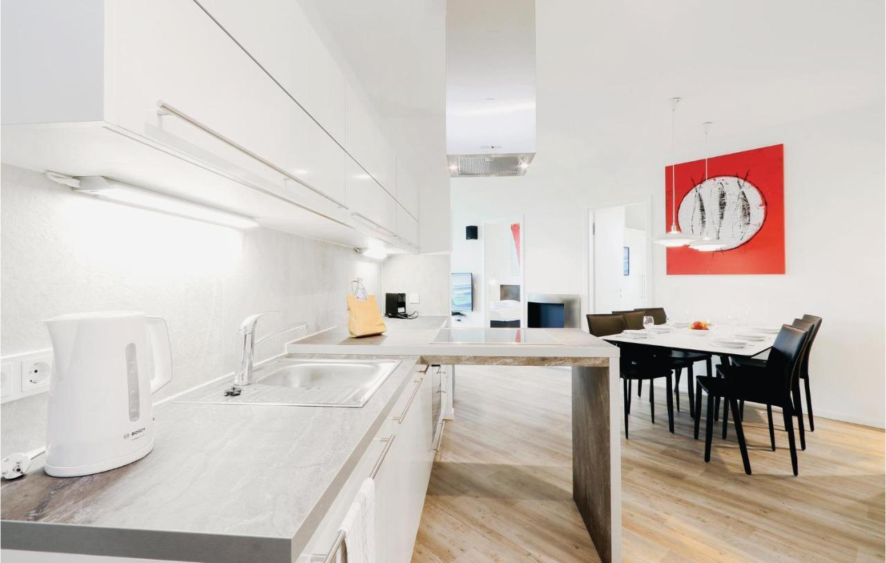 Cozy In Travemuende With Kitchen Apartment